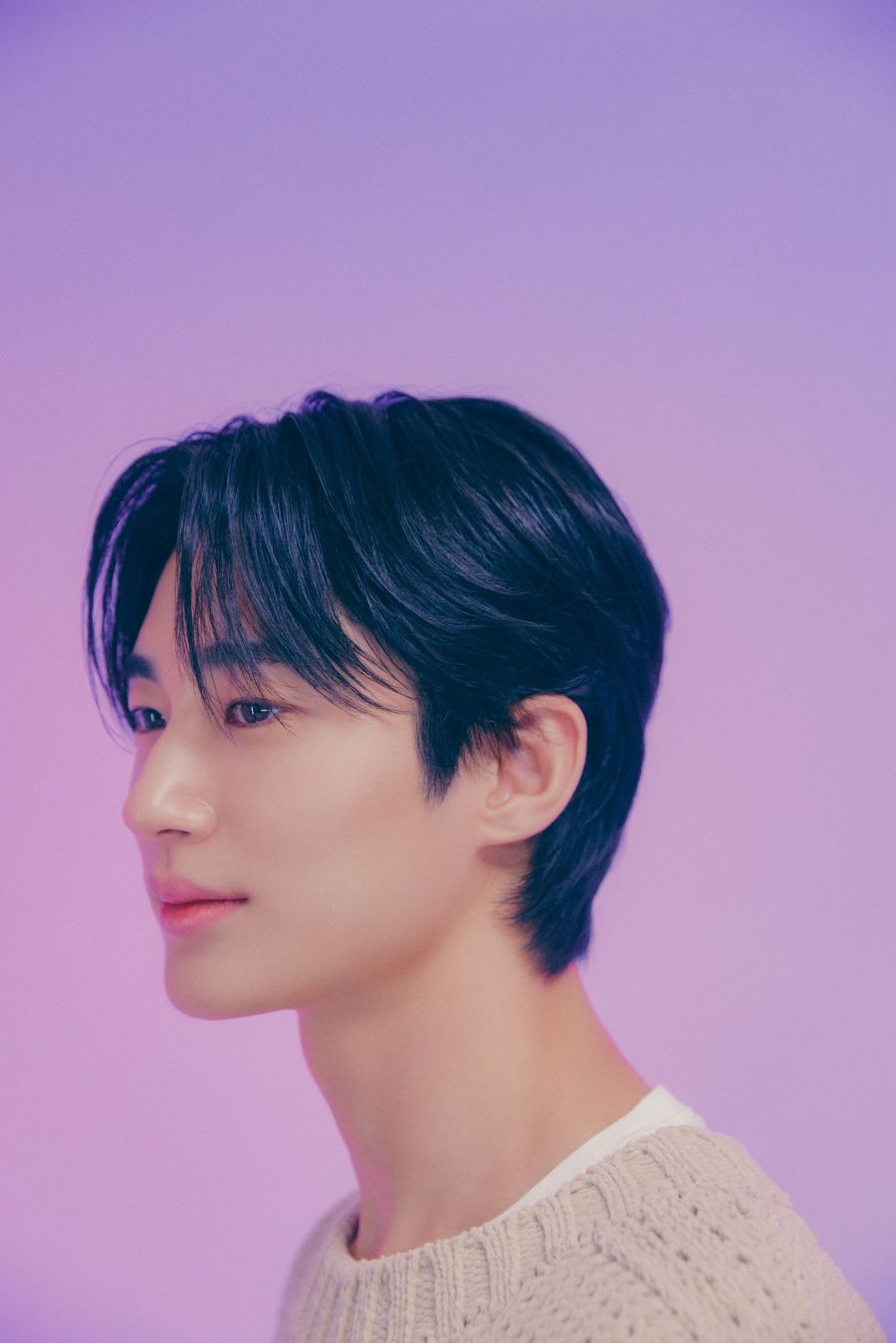 900x1349 20th Century Girl” Star Byun Woo Seok