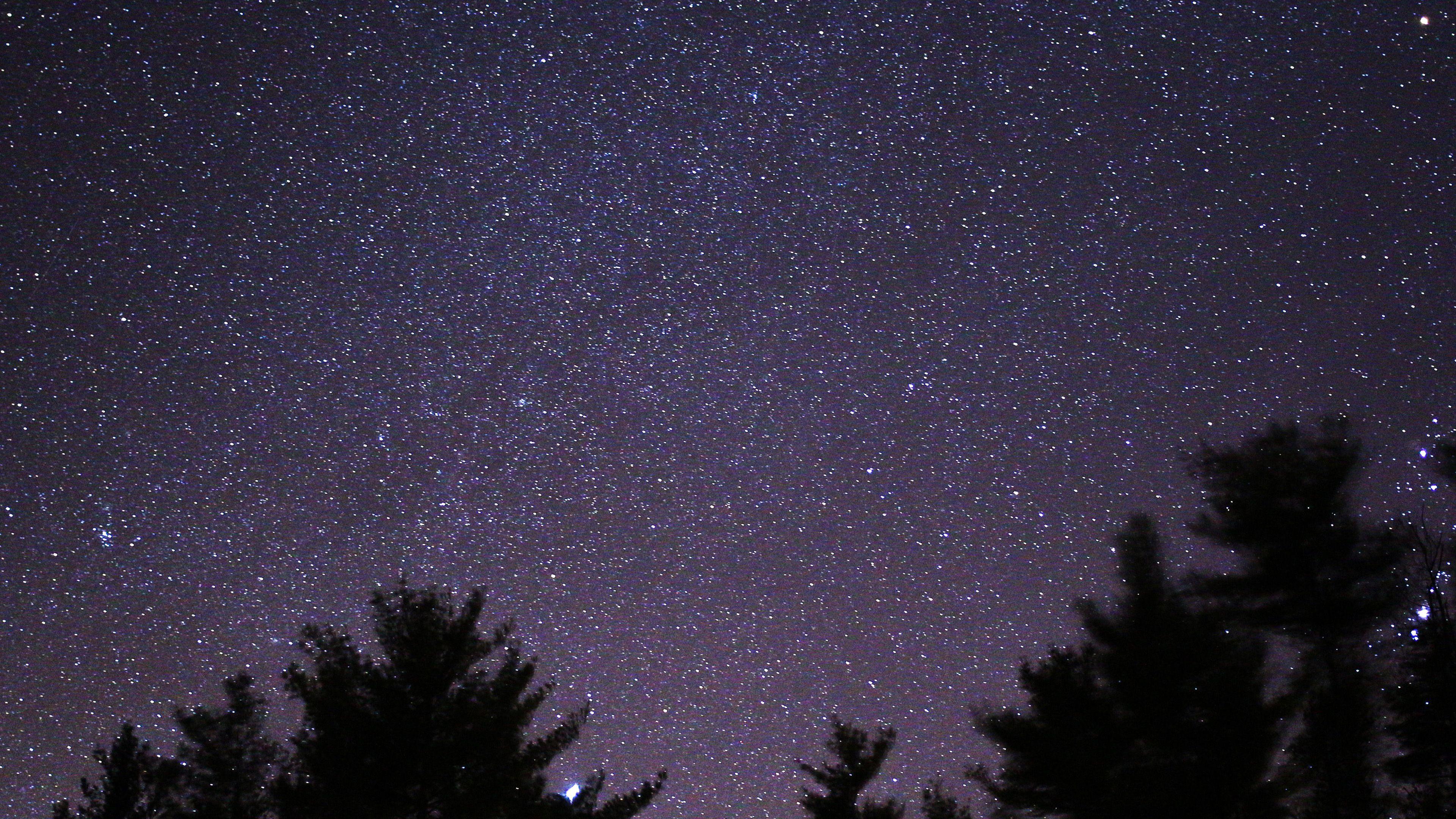 3840x2160 Night Sky Star Space Starry Wood Dark Wallpaper