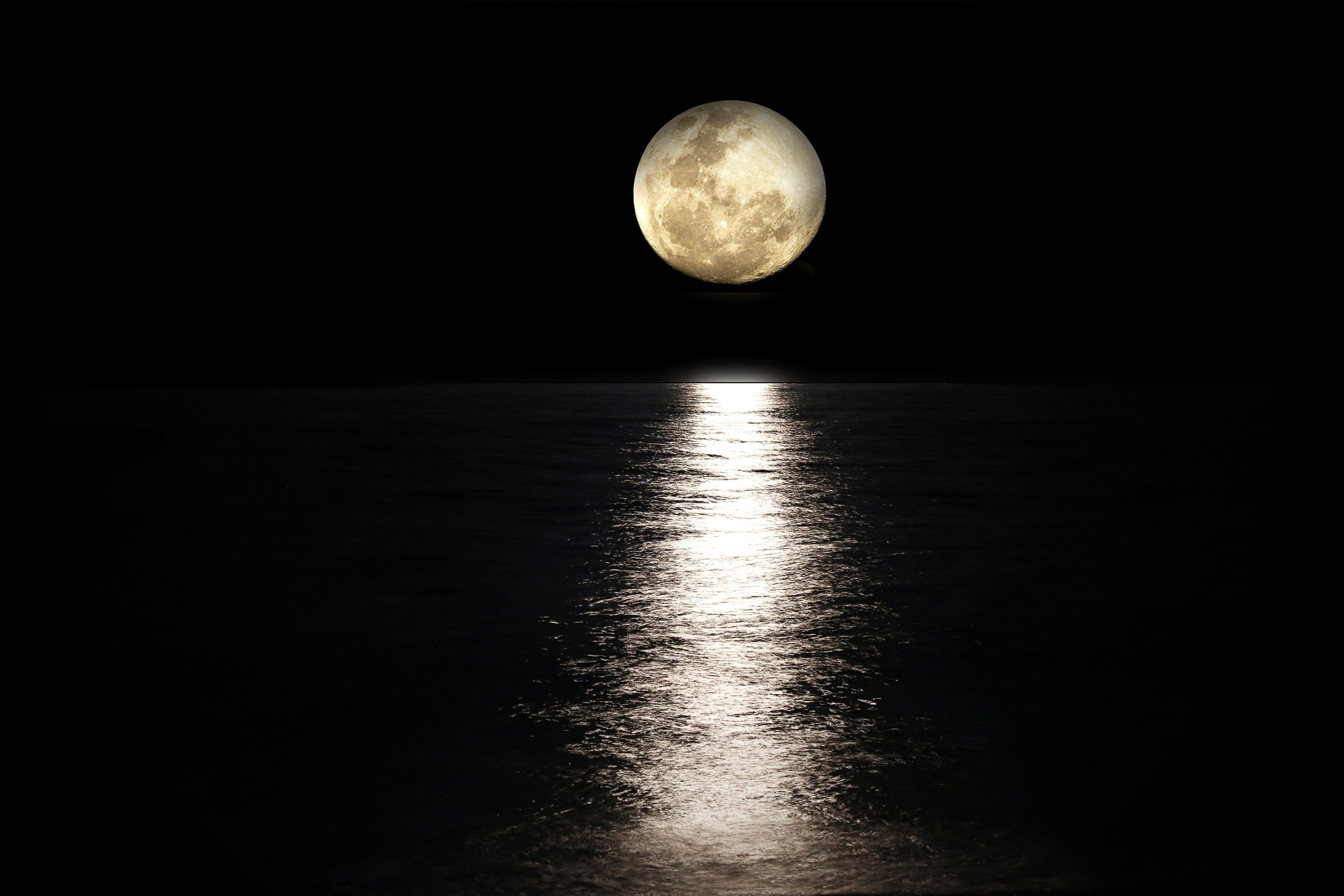Dark Night With Moon Wallpapers - Top Free Dark Night With Moon