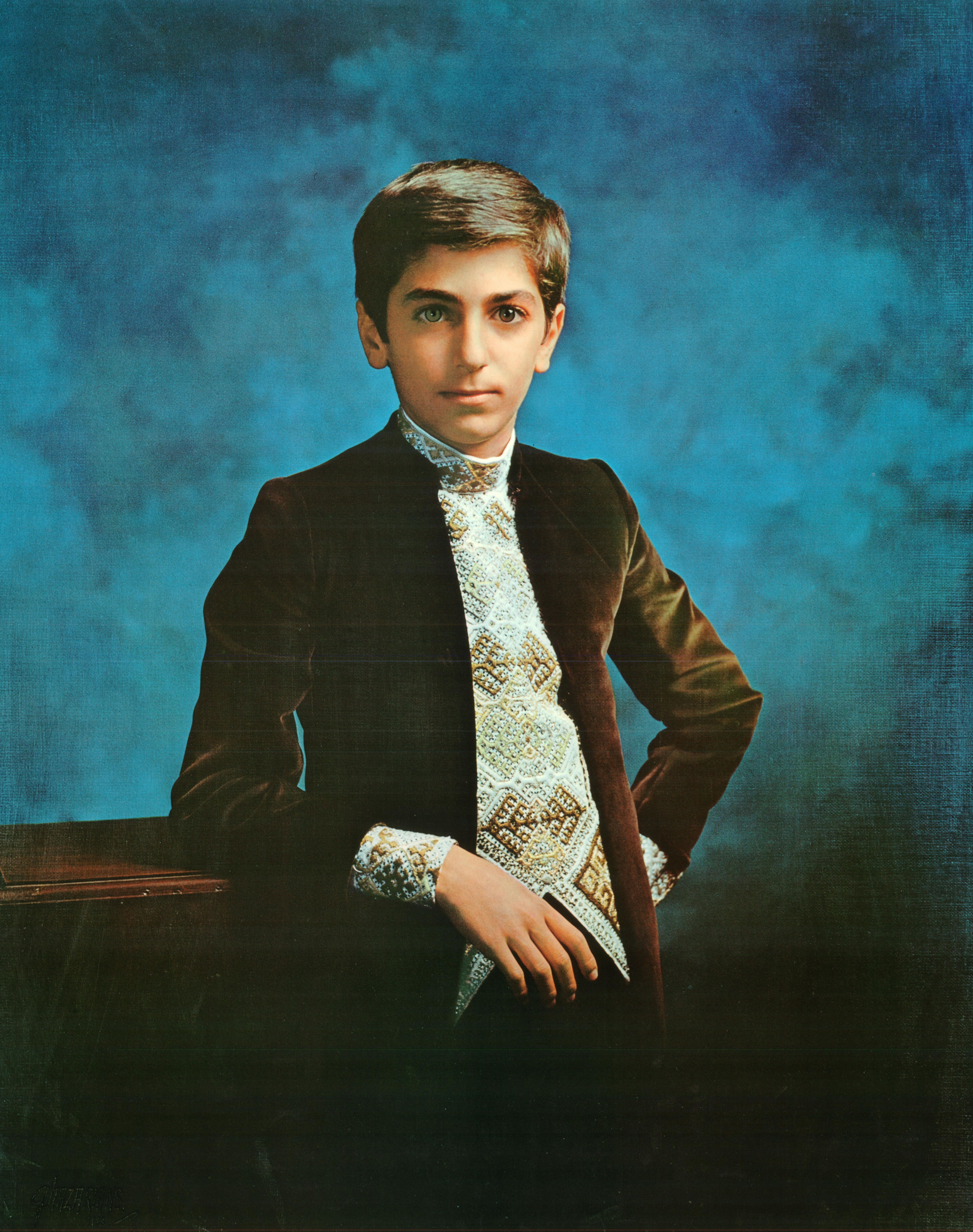 5766x7302 Reza Pahlavi Crown Prince of Iran 1973