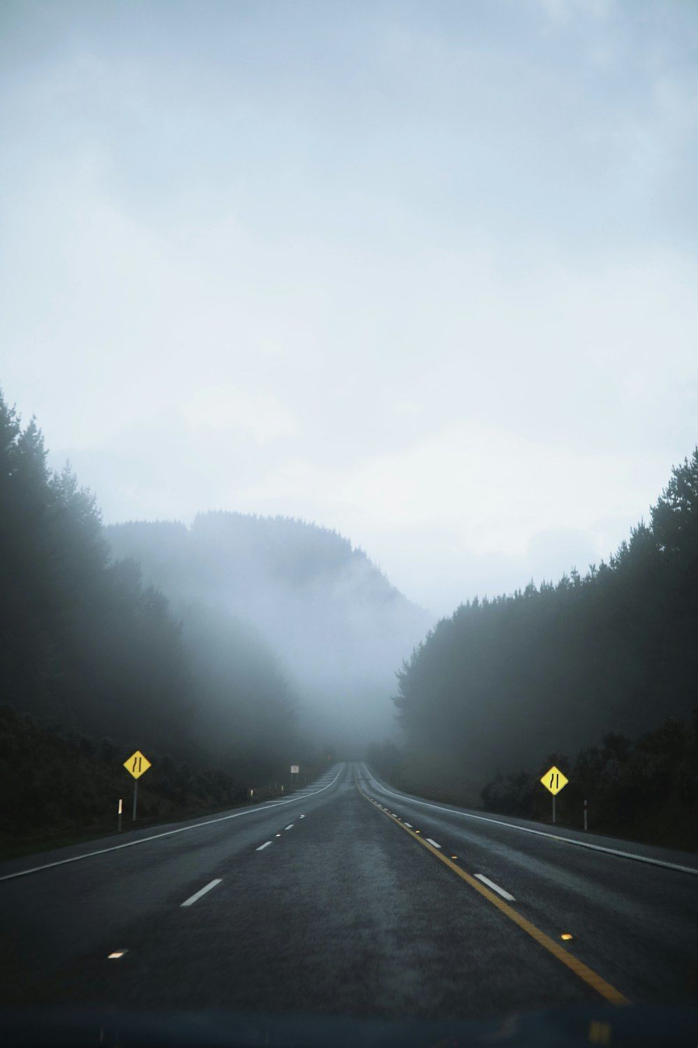 1000x1500 Foggy Road Picture. Download