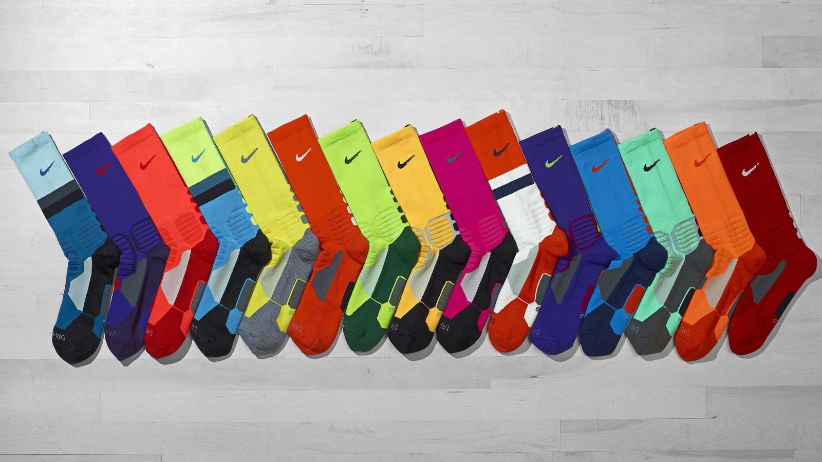 1600x900 Nike News The Nike Hyper Elite Basketball Crew Socks