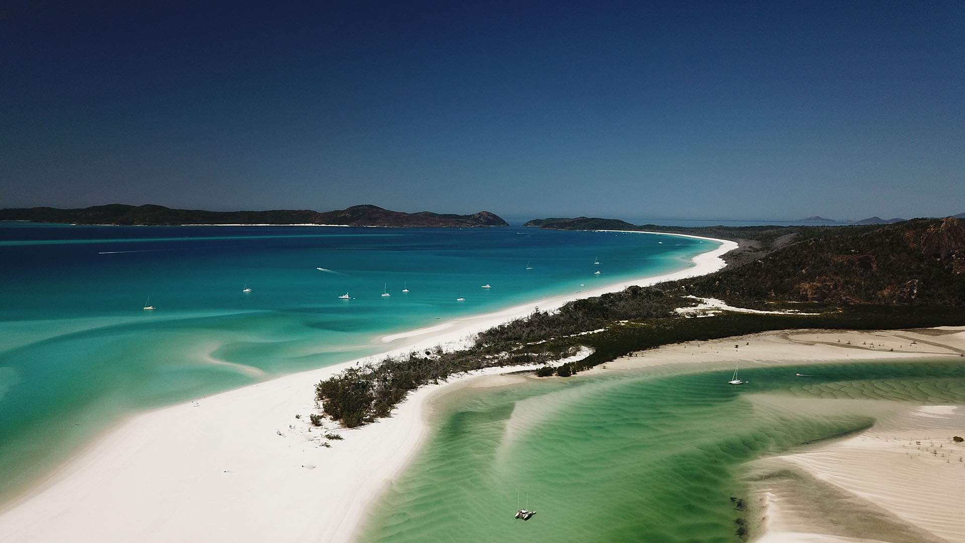 1920x1080 The Whitsundays' Whitehaven Beach Has