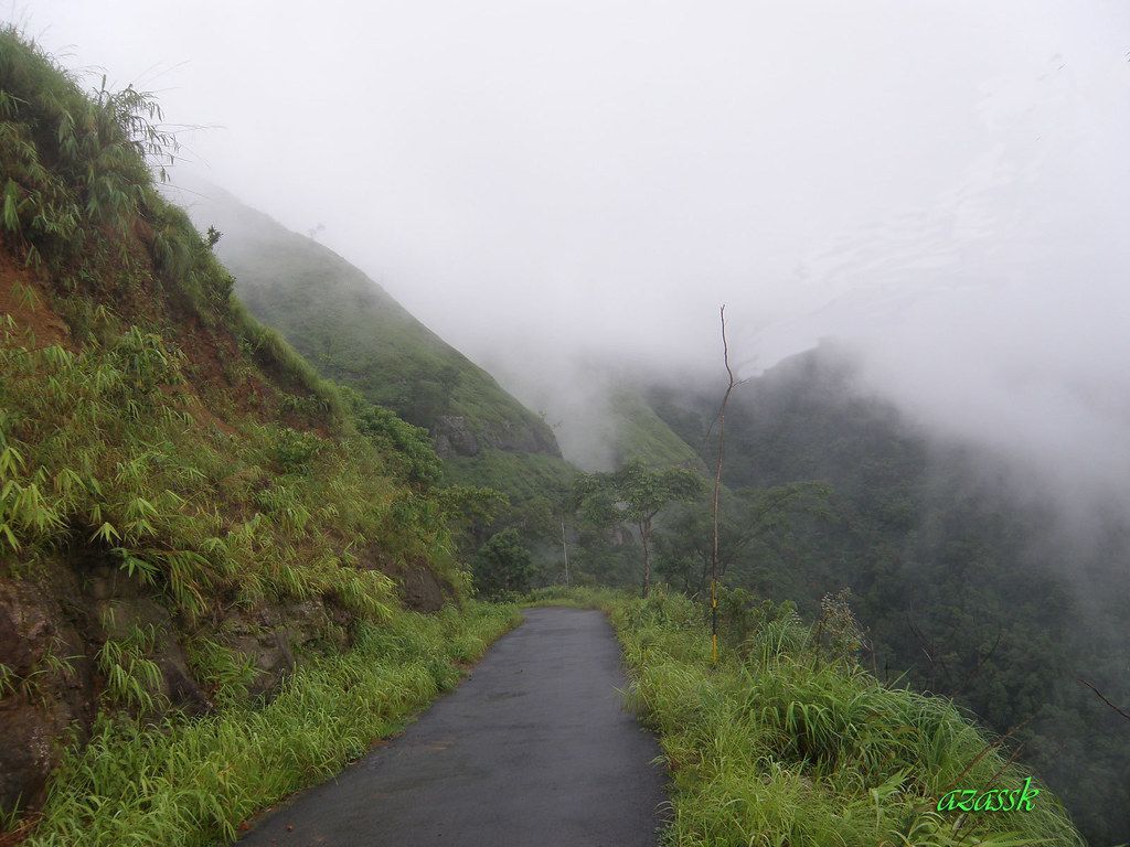 1024x768 Country Road in Mizoram hilly state
