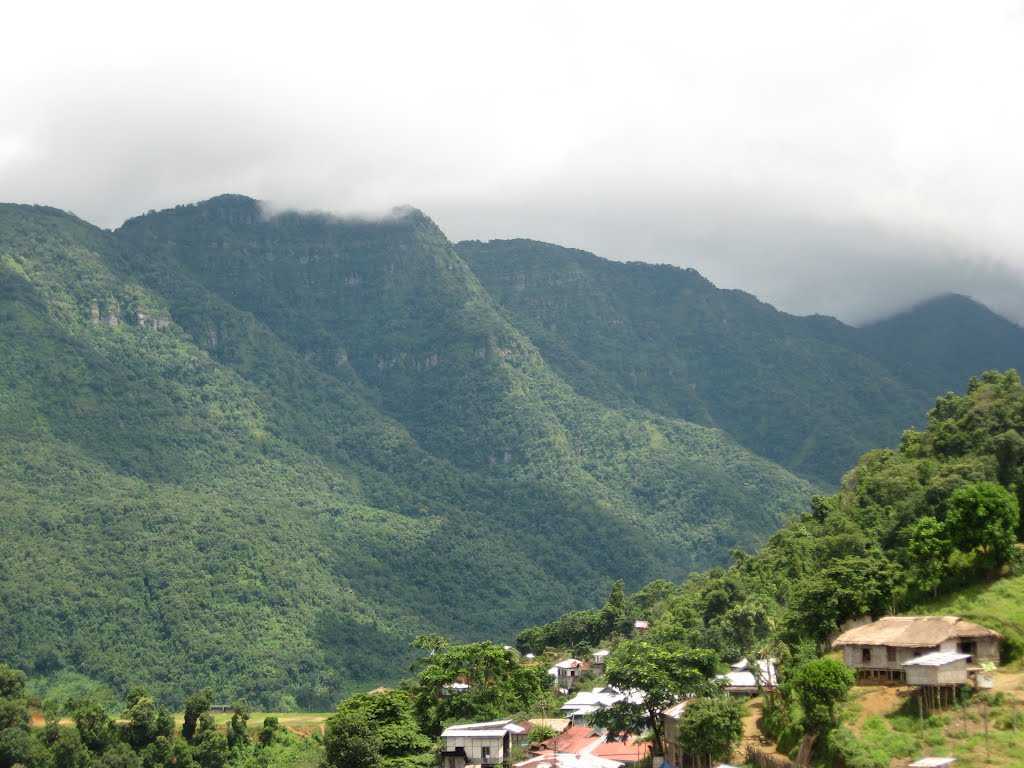 1024x768 Photos of Phawngpui Peak