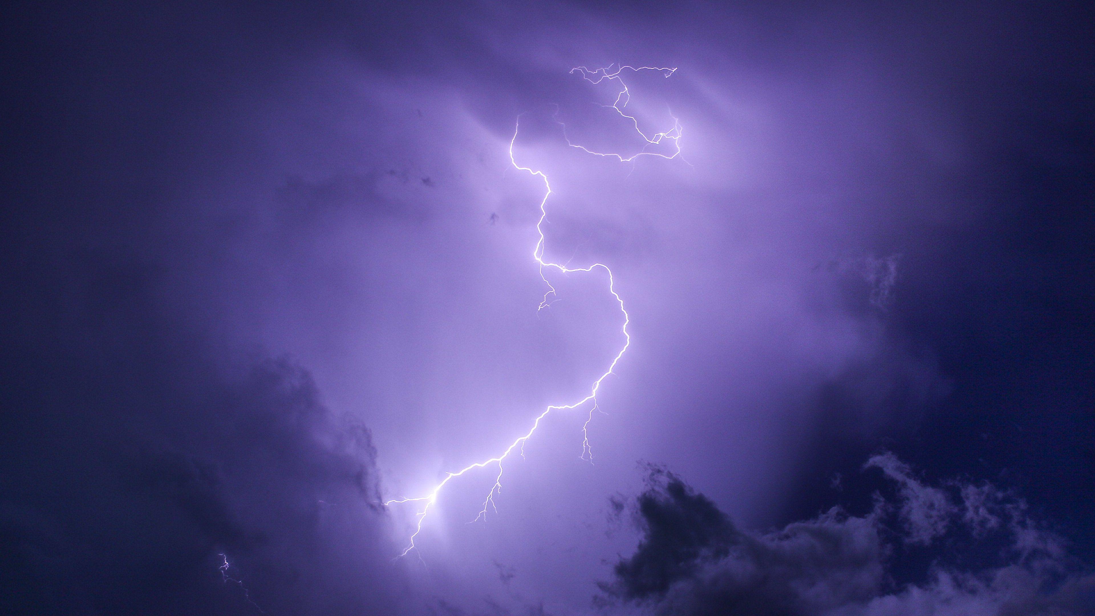 80 Lightning wallpapers phone  Download Free backgrounds