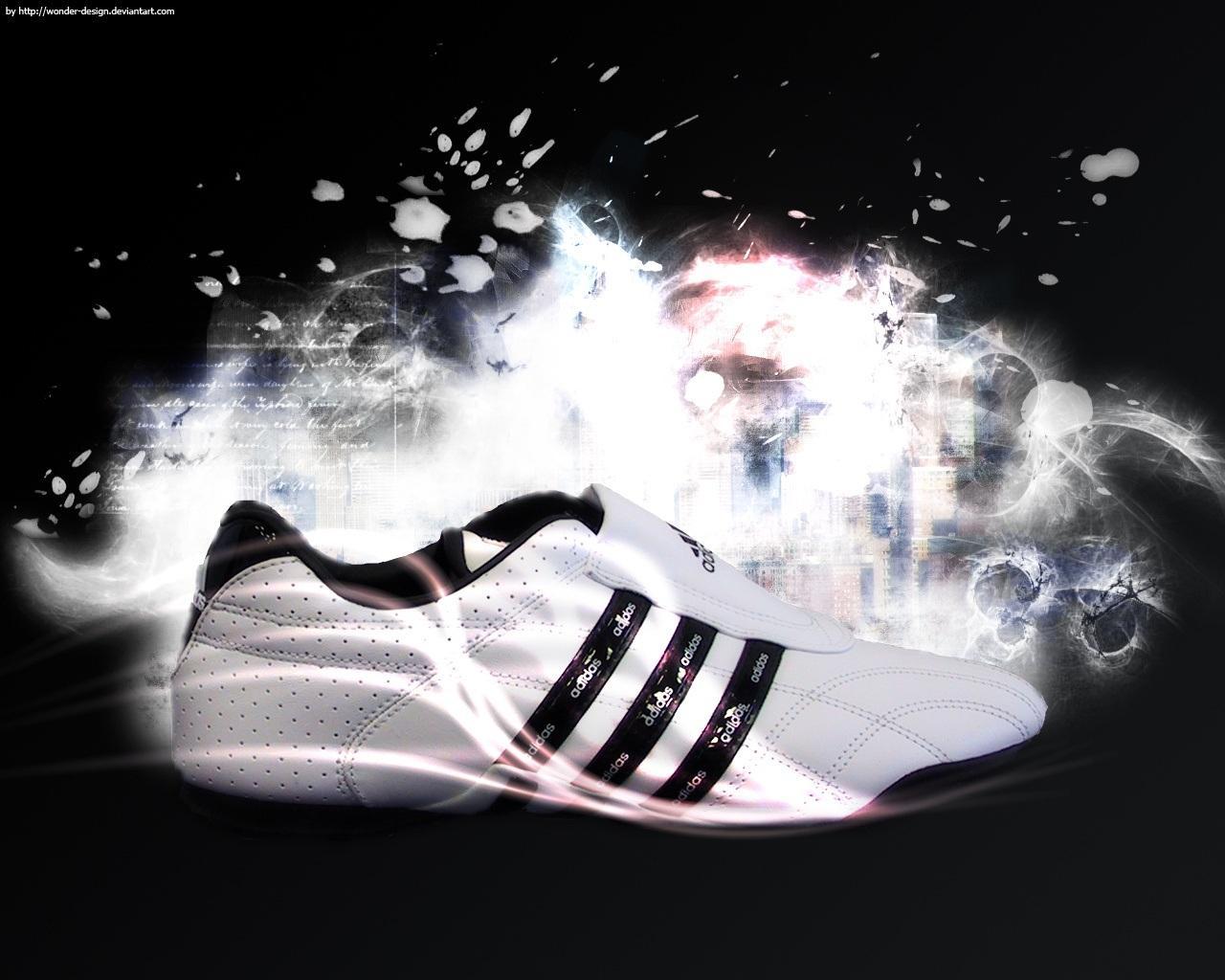Фото адидаса в реальной жизни. Adidas Shoes 2023. Постер адидас. Обои адидас. Адидас фотосессия.
