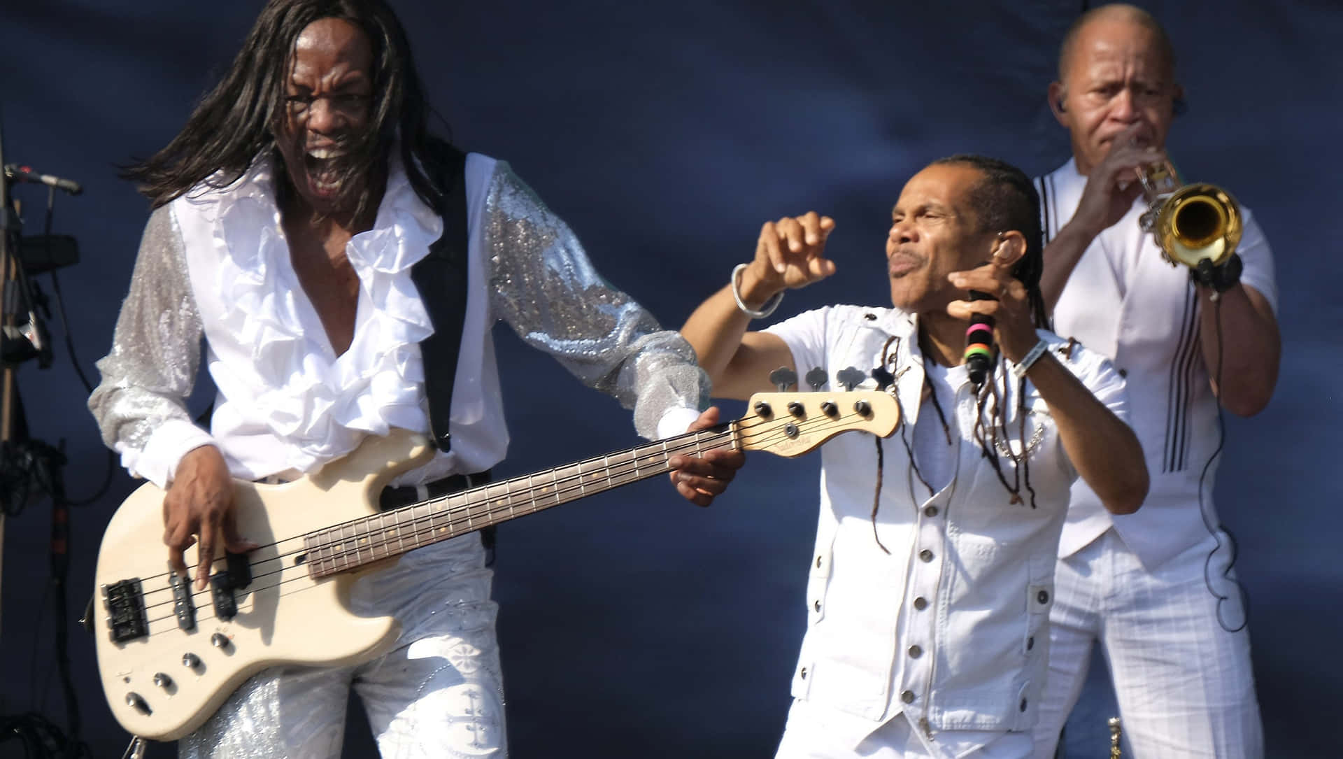 1920x1085 Download Earth Wind And Fire Performing