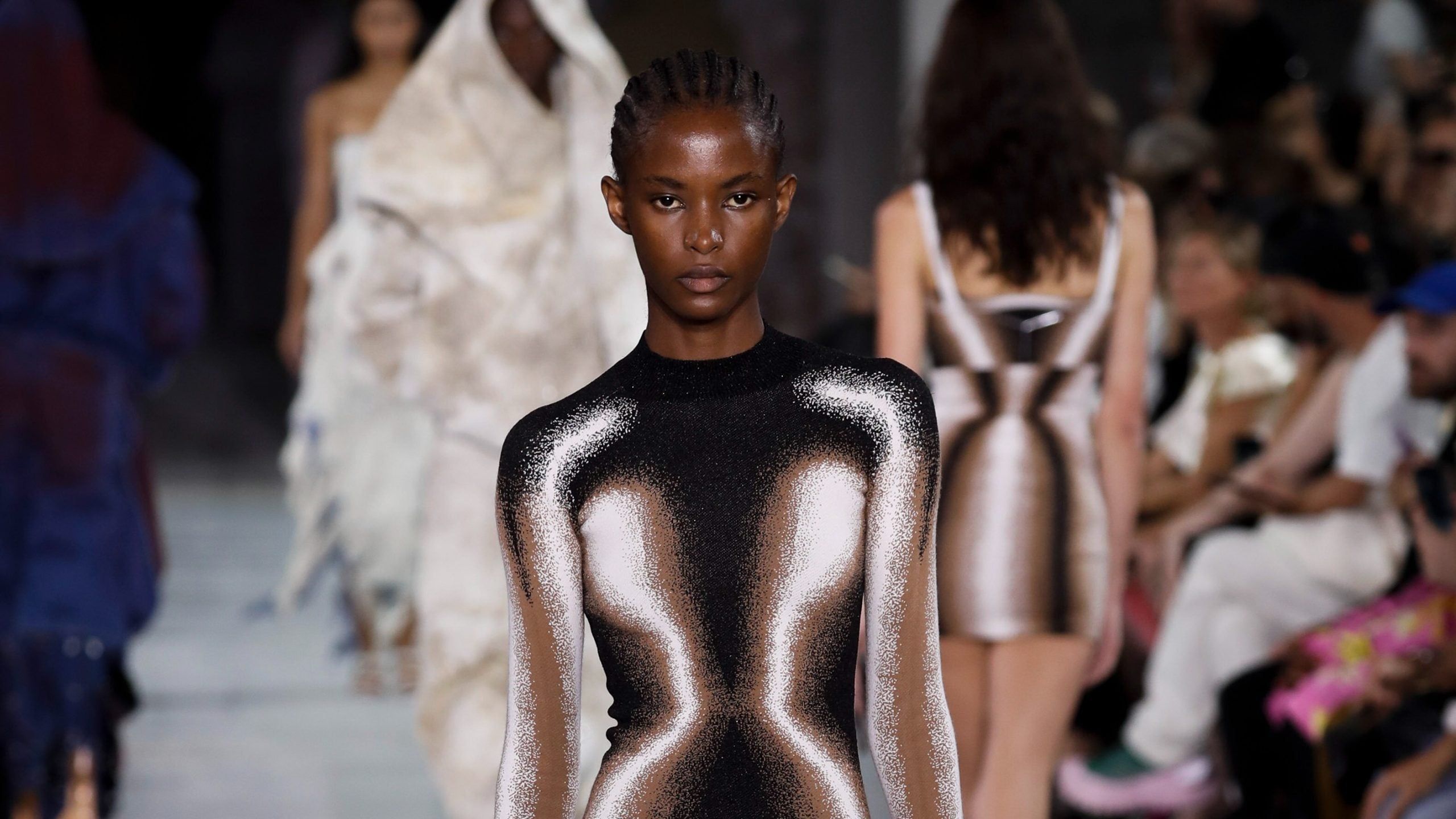 2560x1440 Shopping Now Spring Summer 2024 Fashion
