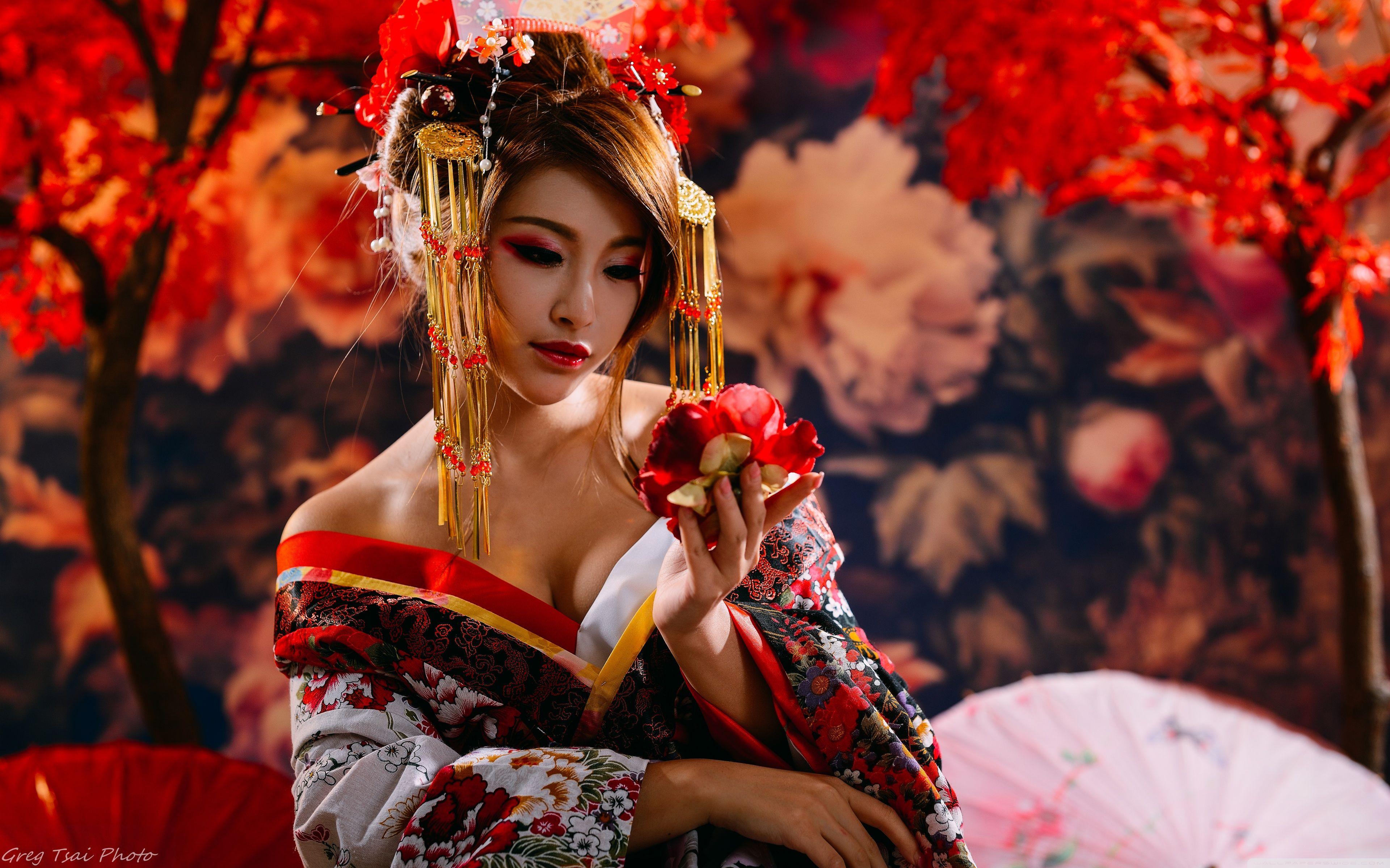 3840x2400 Japan Girl Wallpaper