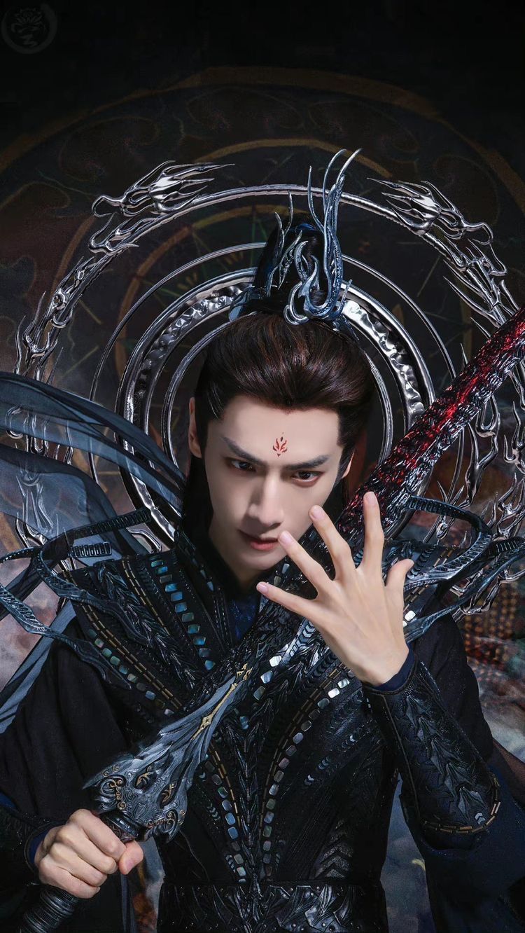 750x1332 Luo Yunxi as the Devil God