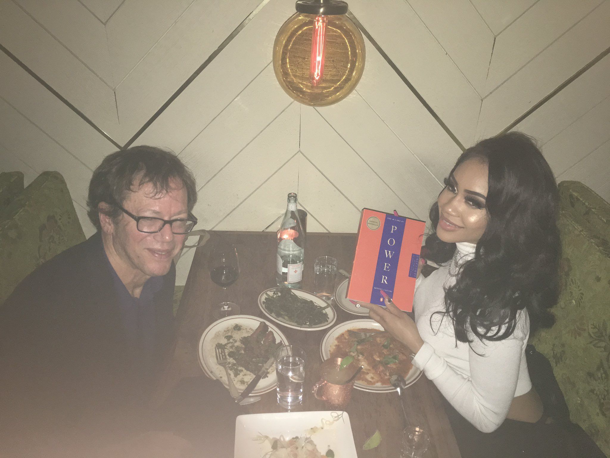 2048x1536 Robert Greene on X: Dinner with my