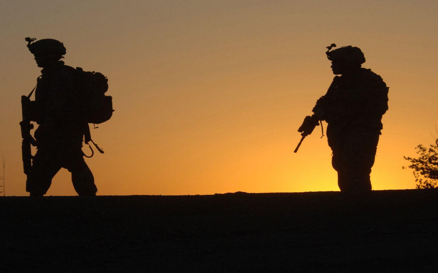 1440x900 Military Desktop Background