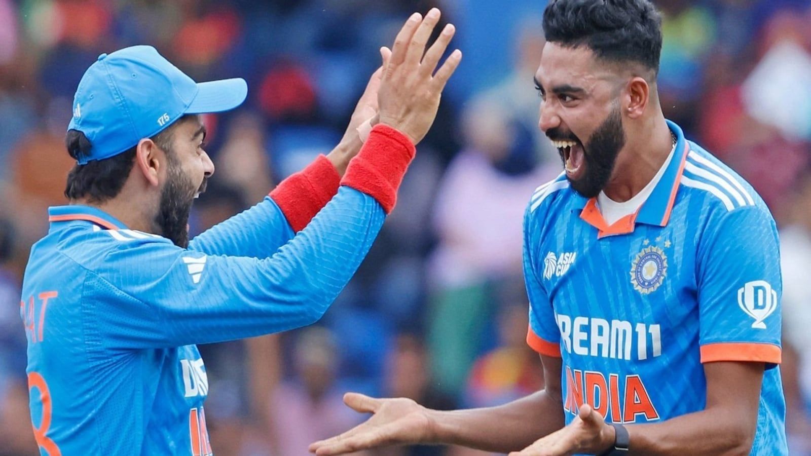 1600x900 Asia Cup 2023: Mohammed Siraj bowls