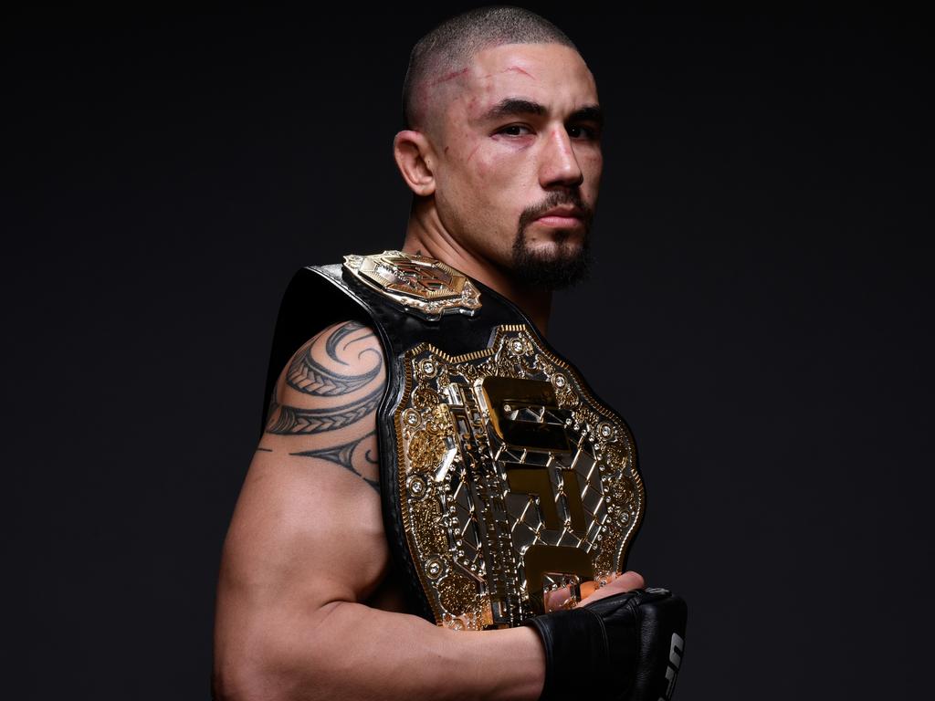1024x768 UFC title fight against Israel Adesanya