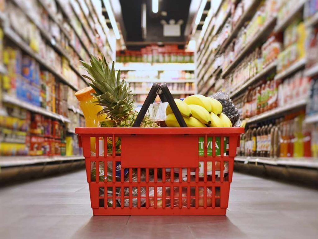 1024x768 Farmers' Market or Grocery Store: Where