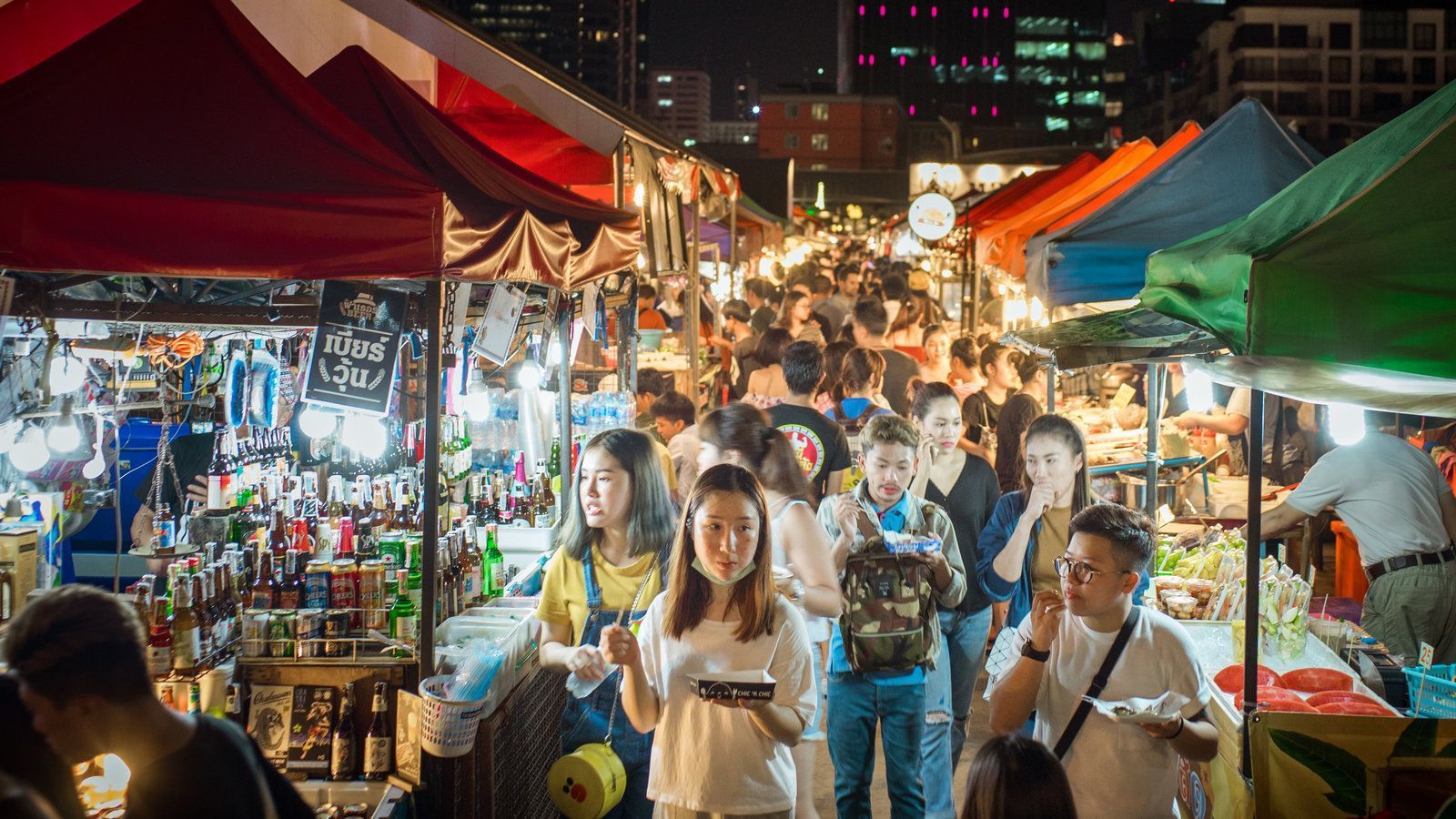 1600x900 Street Food