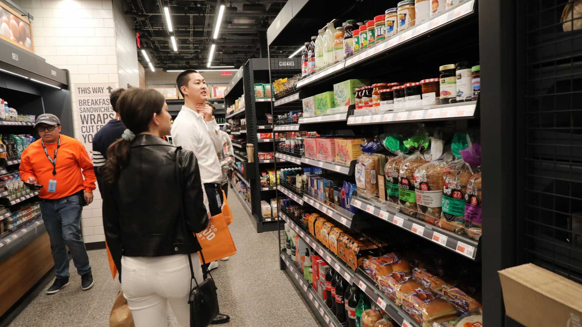 1920x1080 At Amazon's Newest Grocery Store