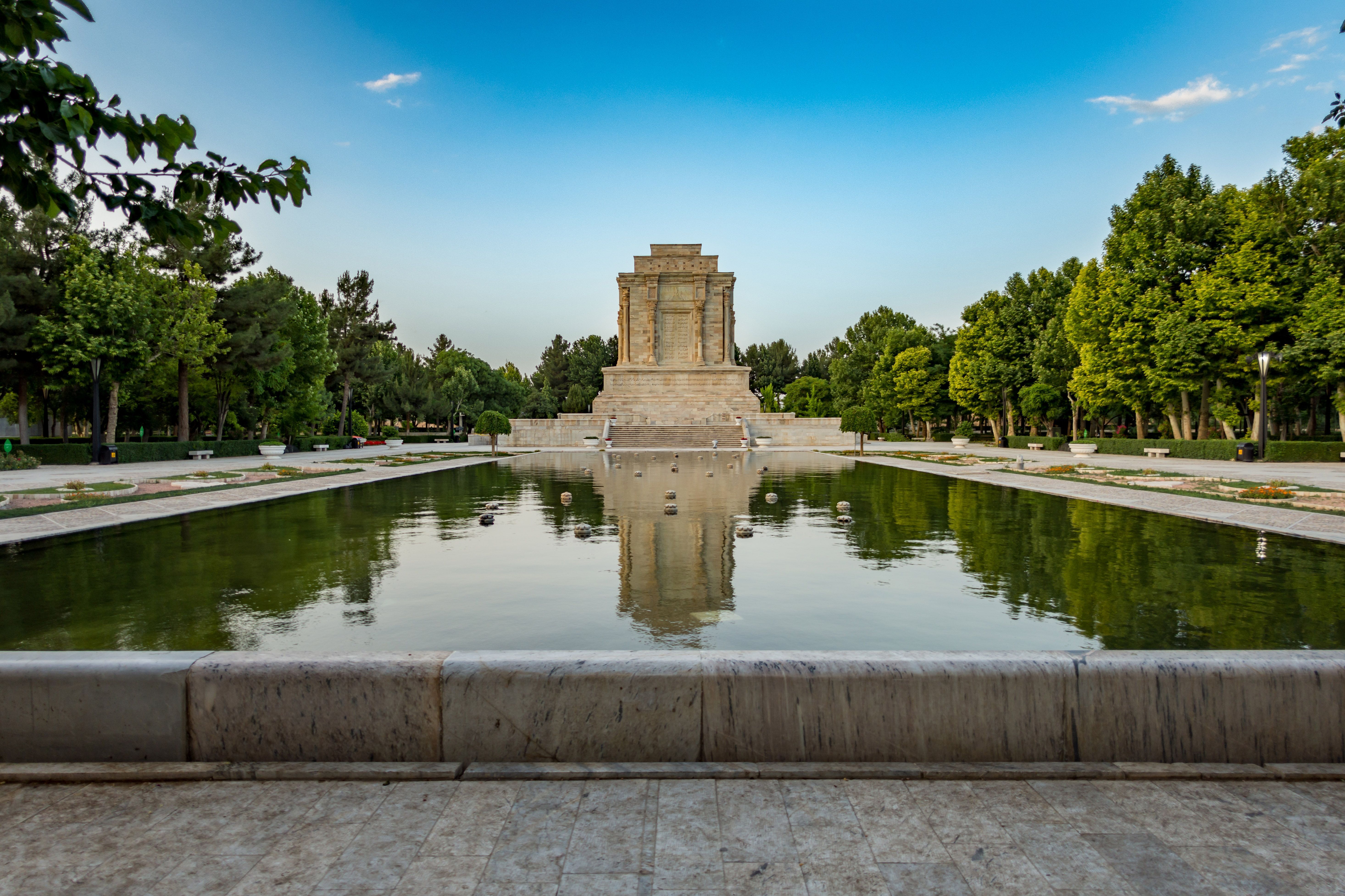 5864x3909 حوض 33 آبشار