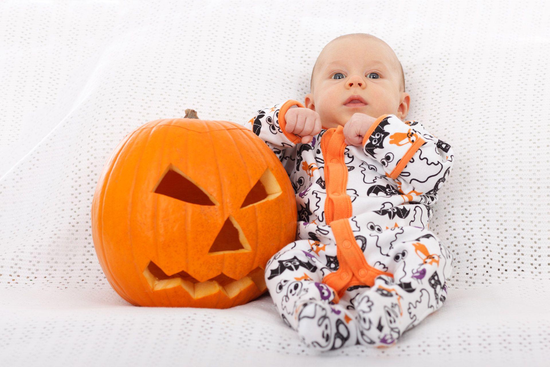 1920x1280 Adorable, baby, boy, child, costume