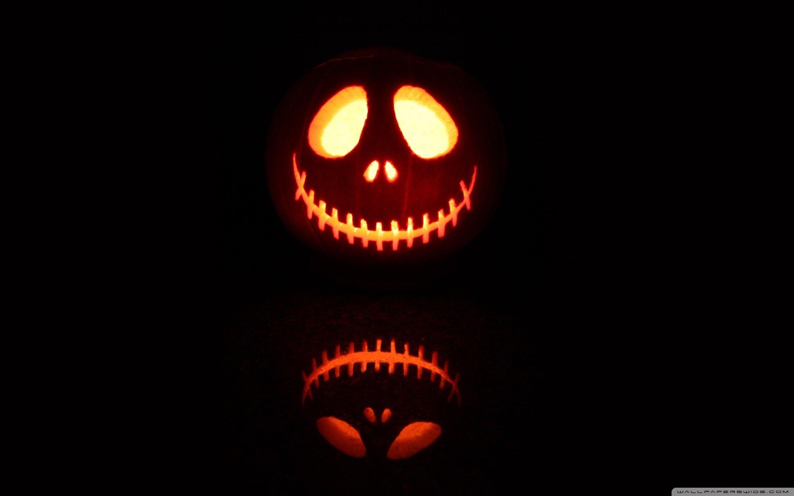 2560x1600 Funny Halloween Wallpaper