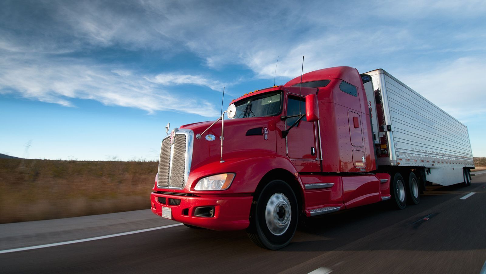 1600x902 How Much Does a Semi Truck Weigh