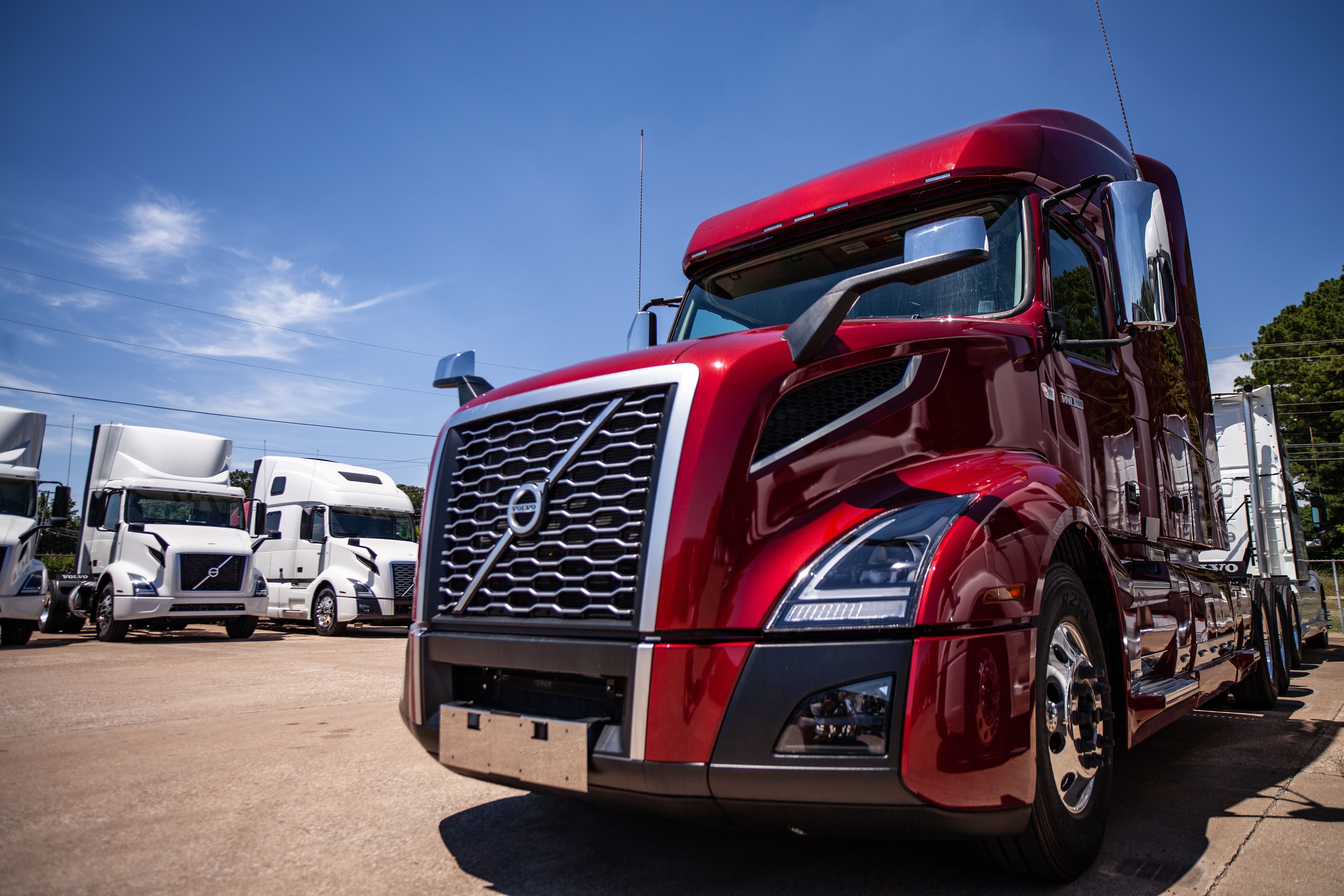 5333x3555 Common Causes Of Semi Truck Breakdowns