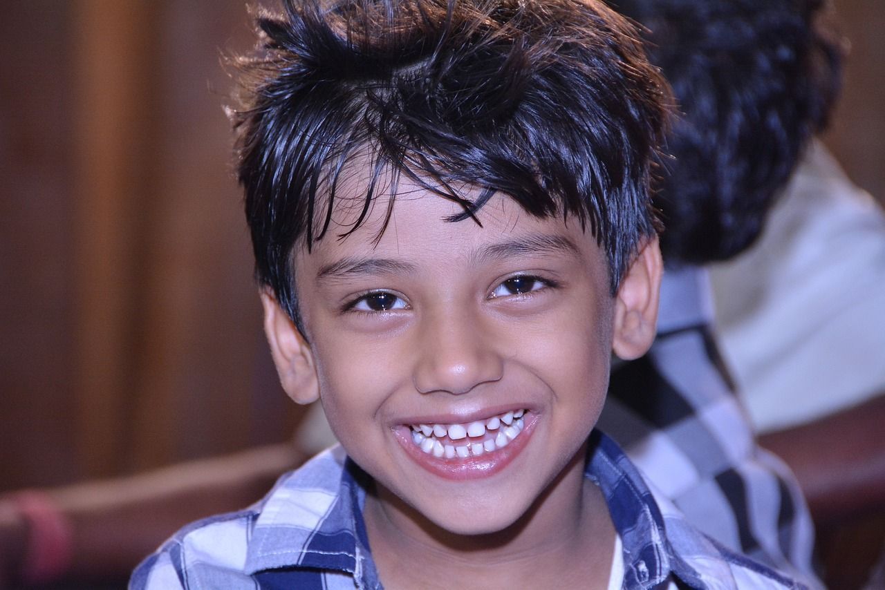 1280x854 Smiling Indian Boy & Indian Image