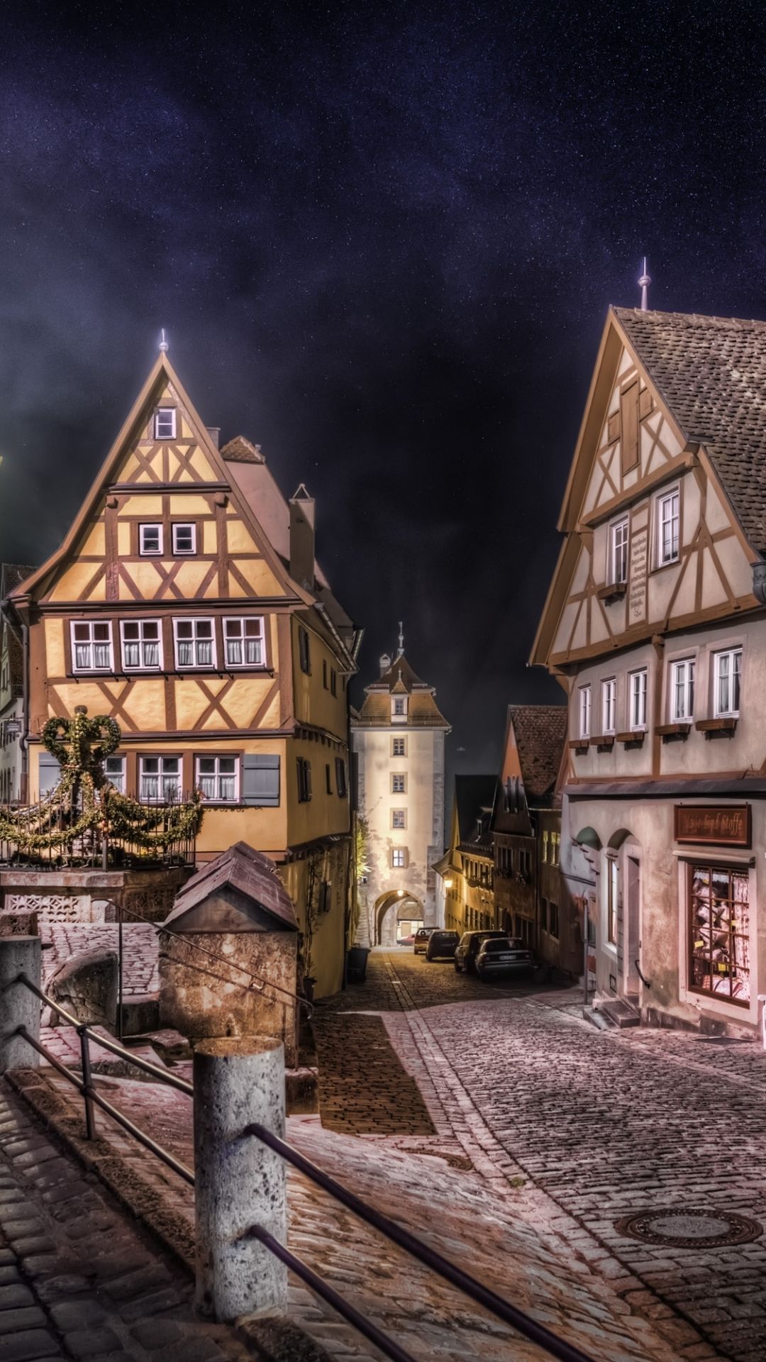 1080x1920 Rothenburg Split Road