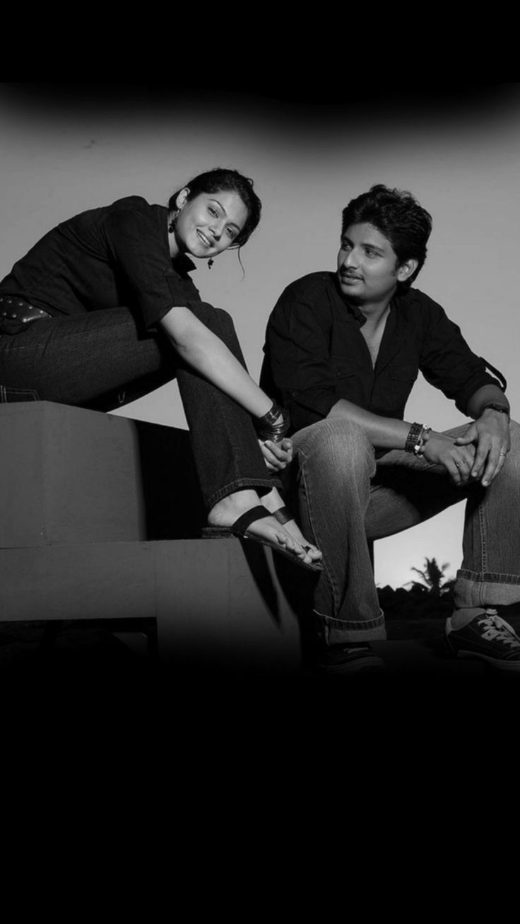 736x1307 Actor Jiva And Anuya Wallpaper Download