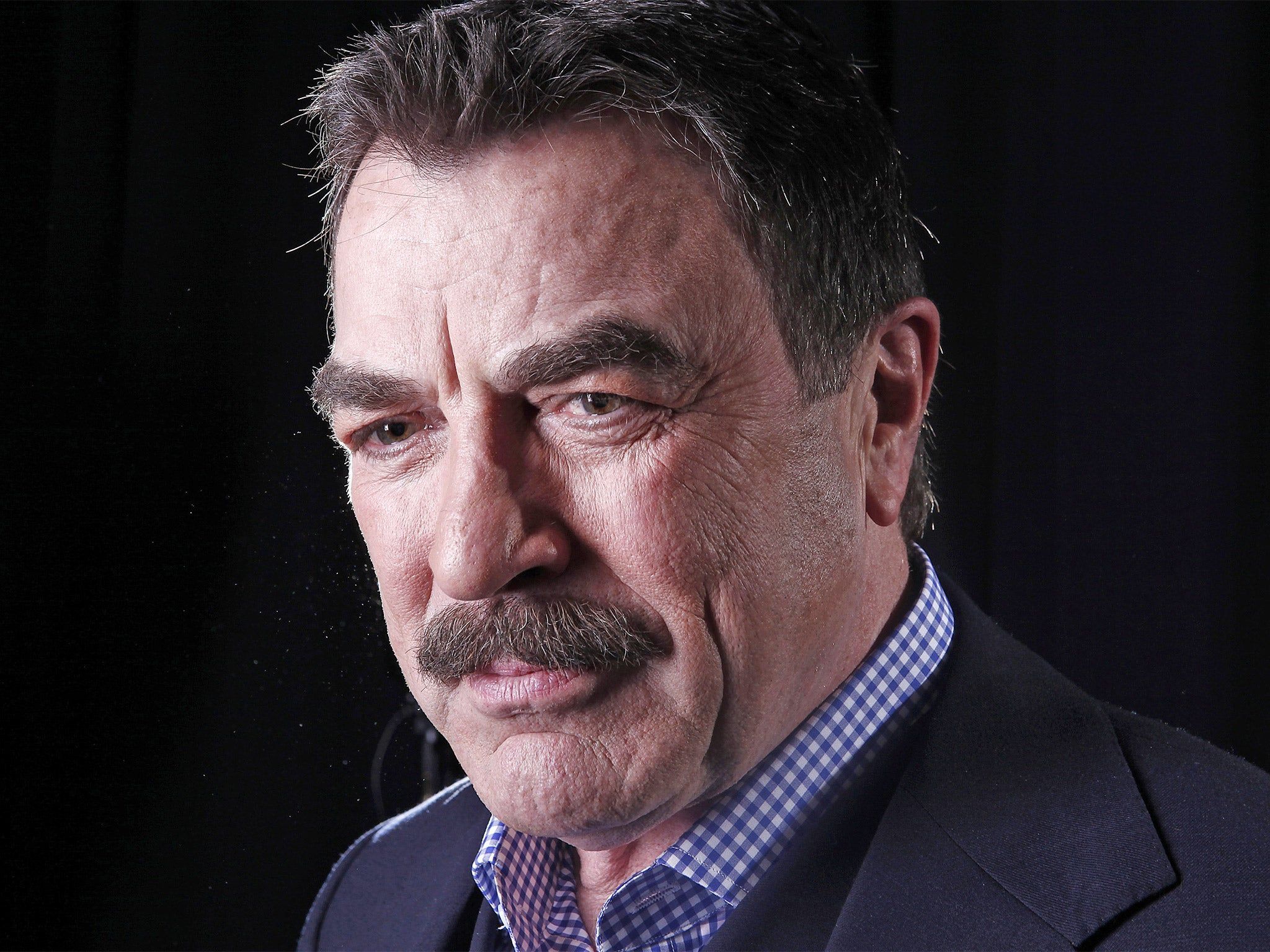 2048x1536 Tom Selleck accused of stealing water