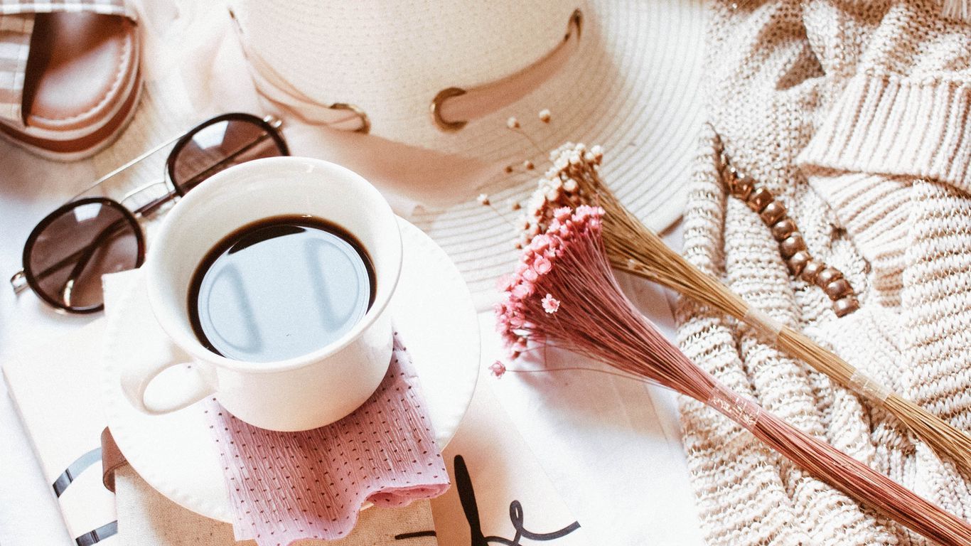 1366x768 Download wallpaper 1366x768 coffee