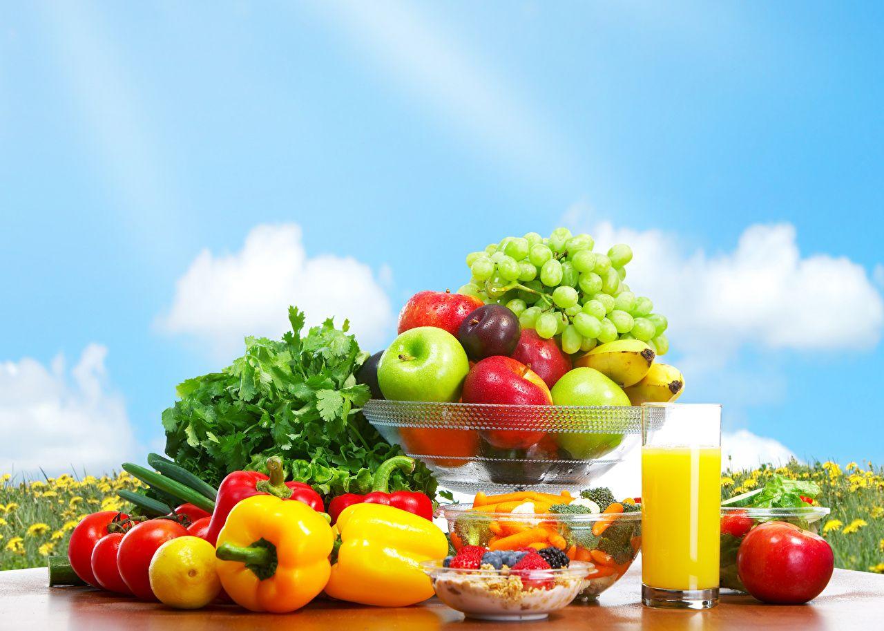 1280x913 Desktop Wallpaper Juice Tomatoes Apples Grapes Food Fruit