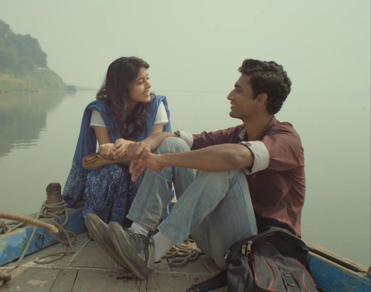 1205x948 Masaan. Cinema, Movie scenes, Film stills