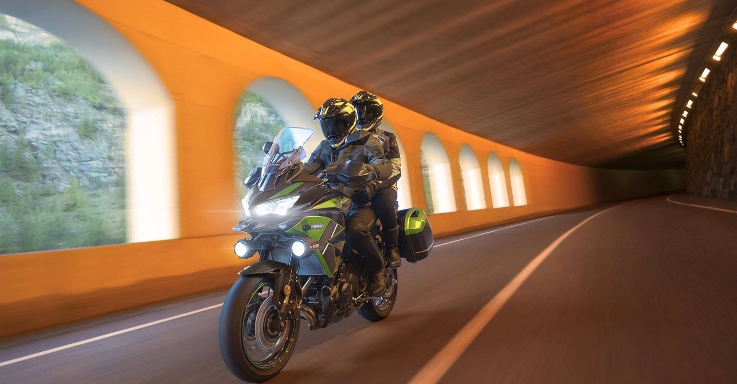1440x750 Kawasaki Versys 650 technical