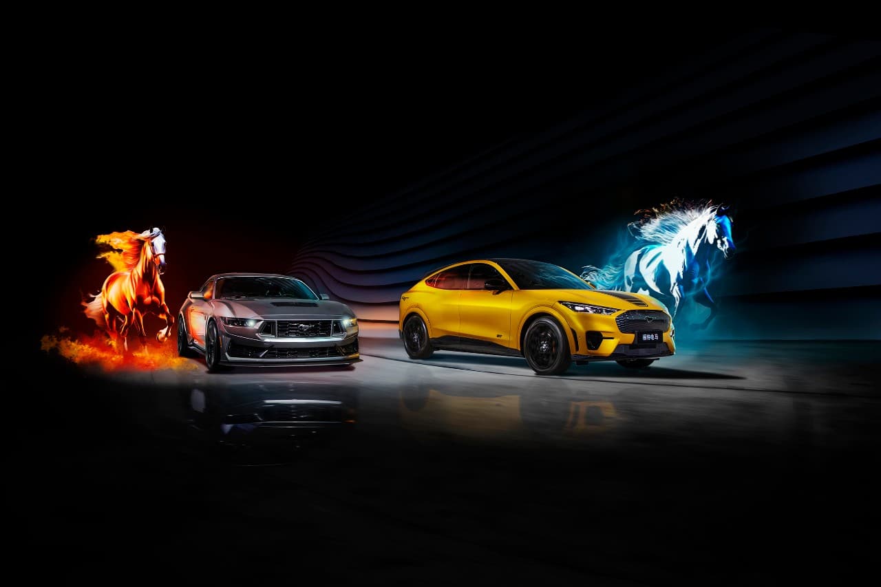1280x853 New Ford Mustang Dark Horse, Mach E