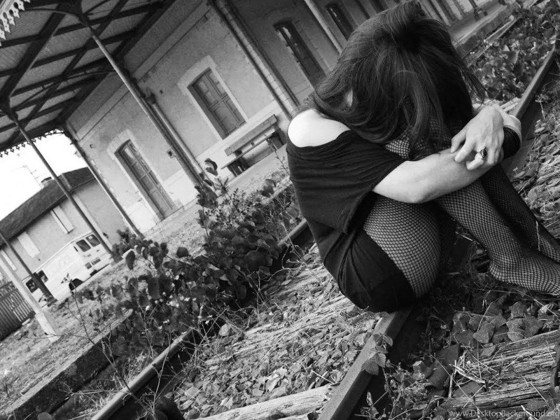 1152x864 Alone Sad Girl Wallpaper 1099 - Sad Girl HD Wall