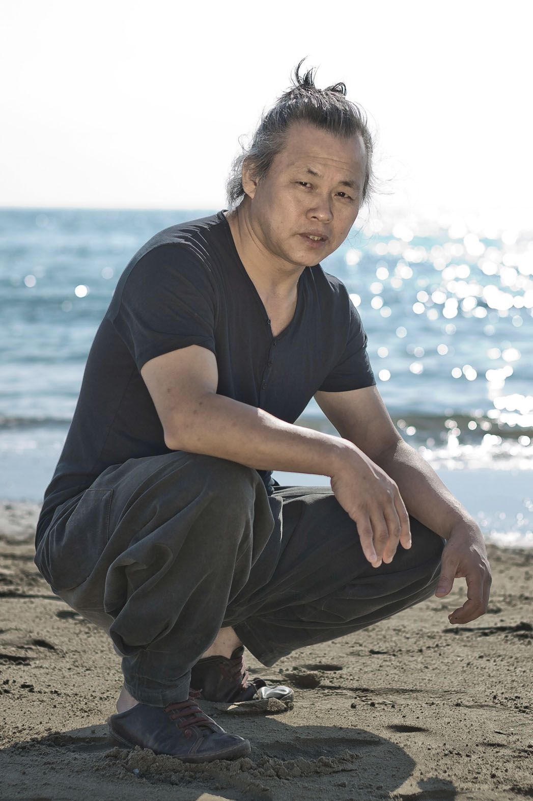 1047x1572 Kim Ki Duk Wallpaper