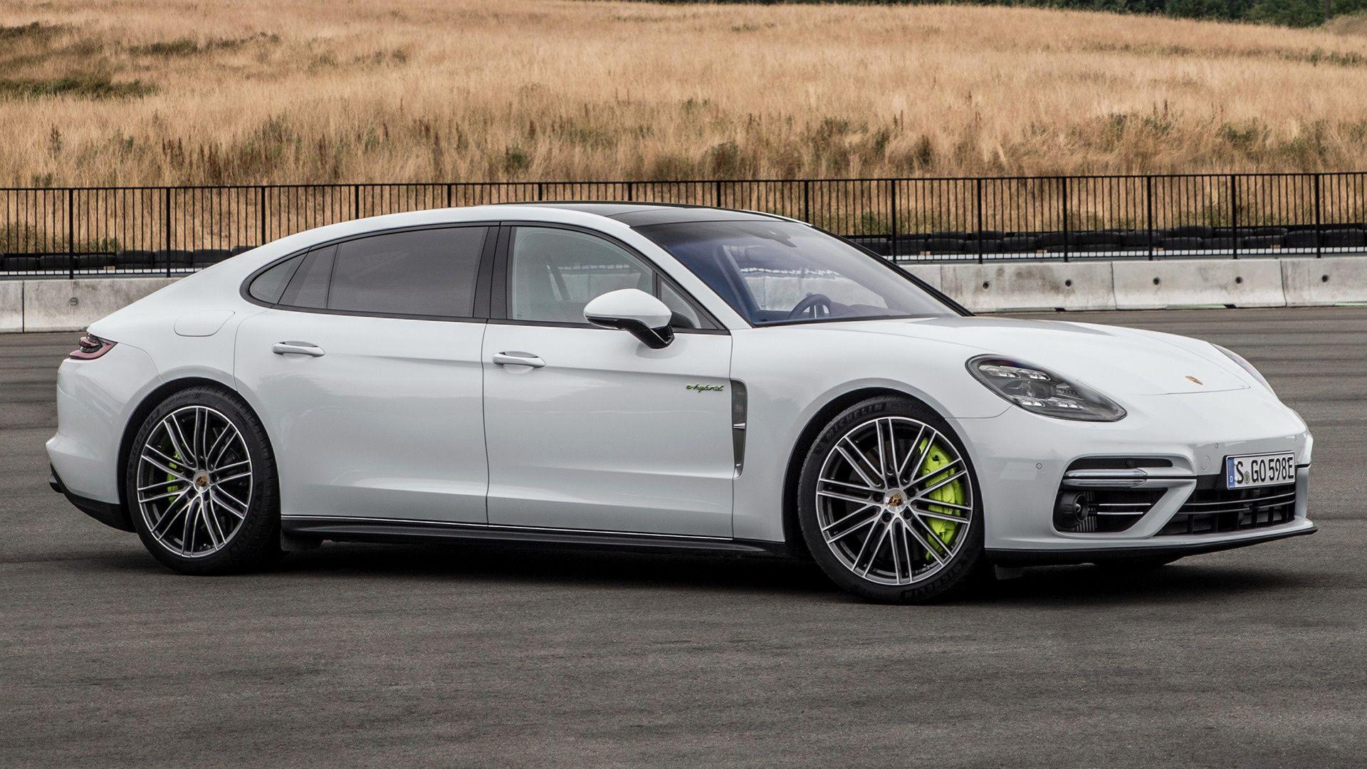 1920x1080 Porsche Panamera Turbo S E Hybrid Executive