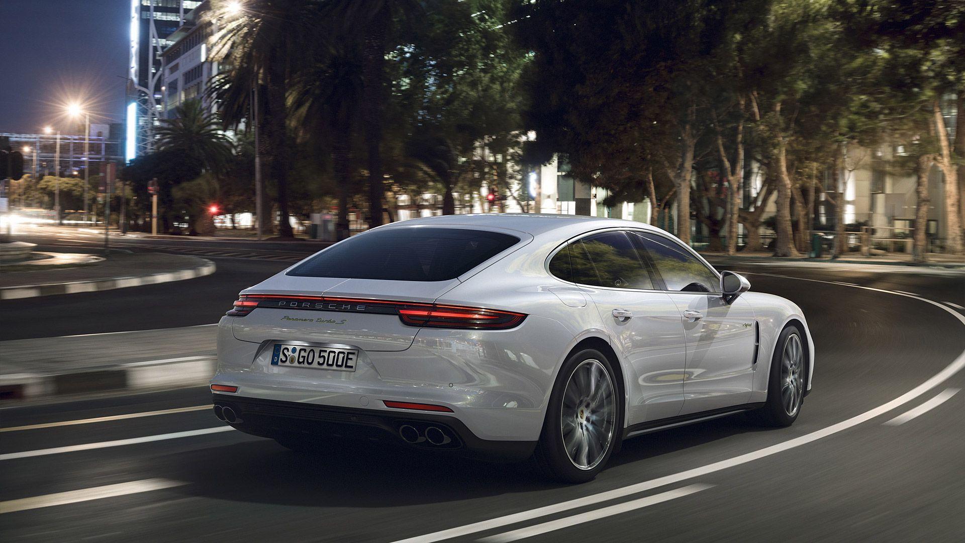 1920x1080 Porsche Panamera Turbo S E Hybrid Wallpaper & HD