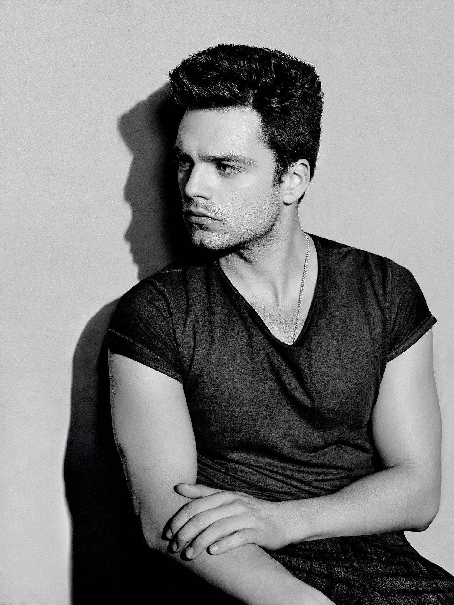 1500x2000 Sebastian Stan Wallpaper