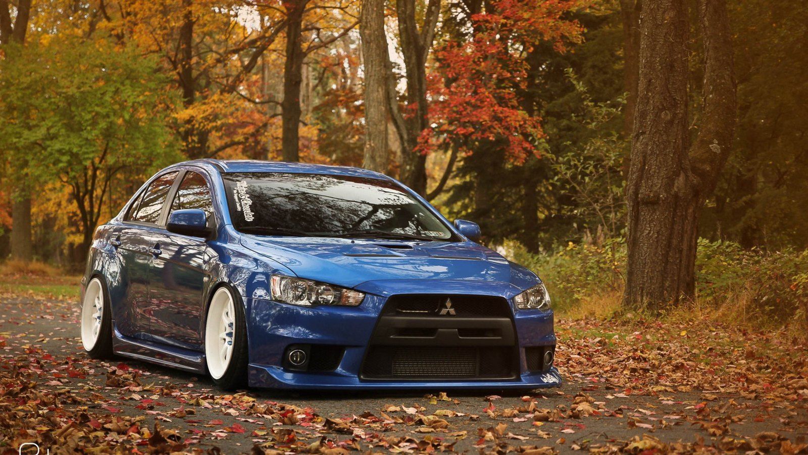 1600x900 Mitsubishi Lancer Evolution HD