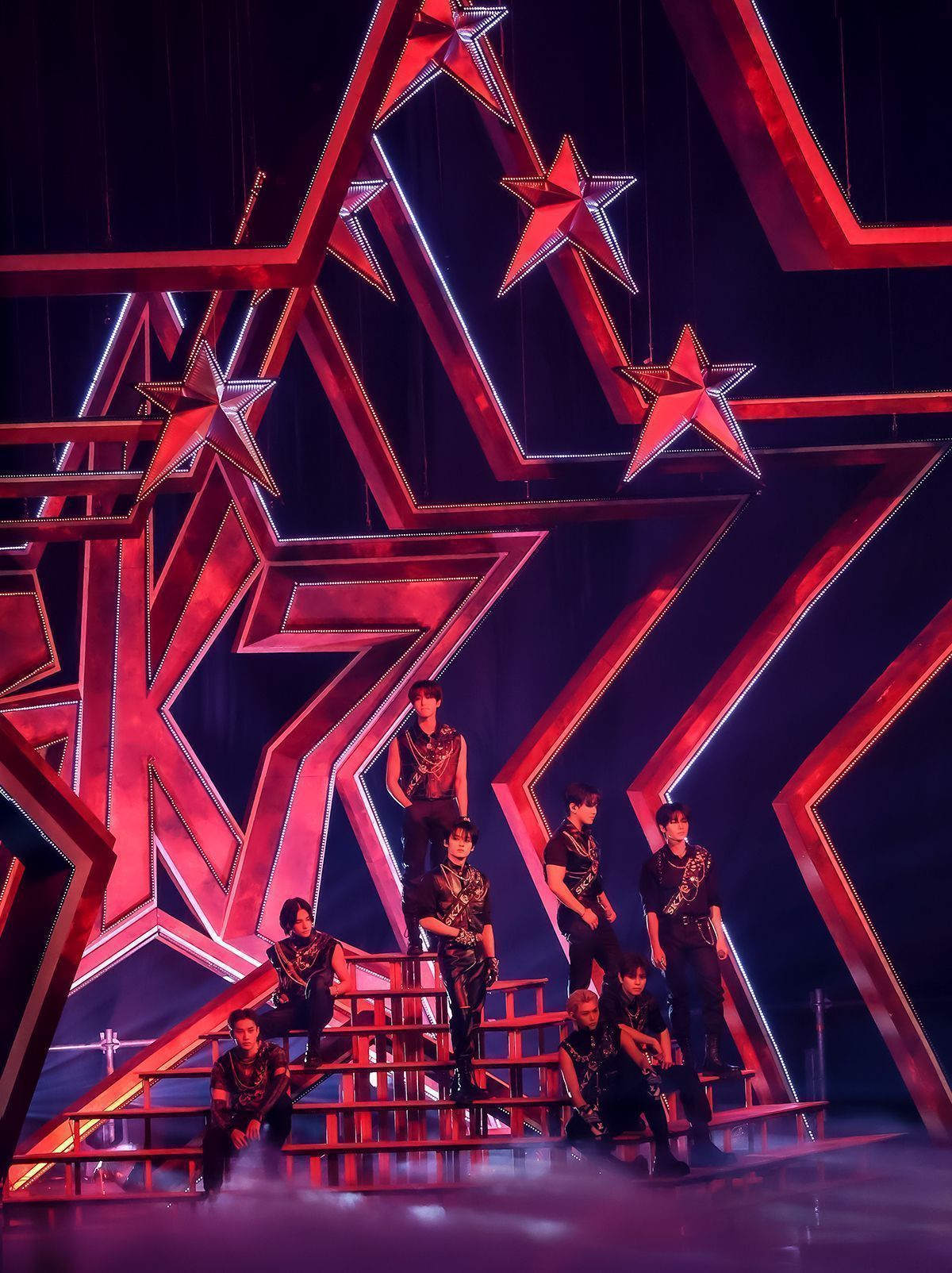 1200x1604 Herald Review Stray Kids perform new