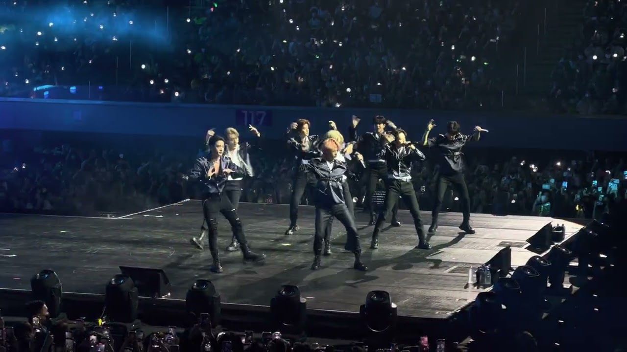 1280x720 Stray Kids Maniac Tour in MANILA 230312