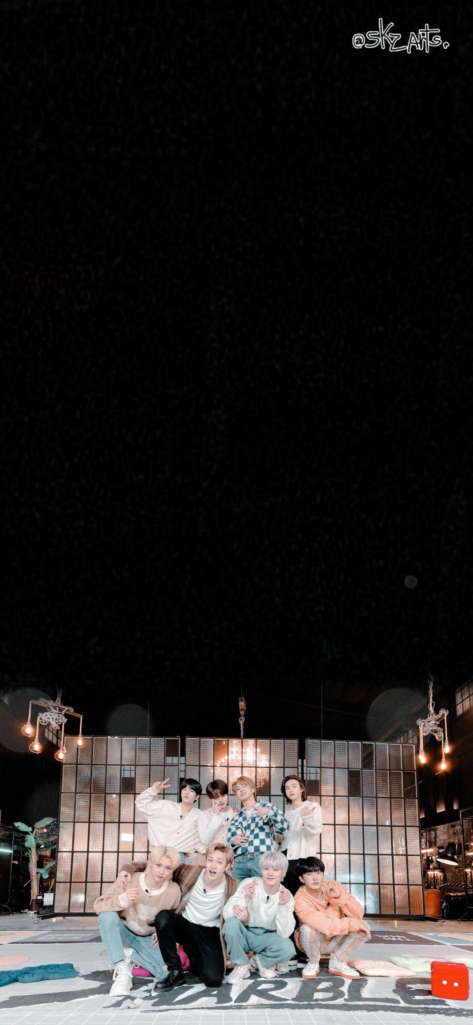 946x2048 Wallpaper Stray kids