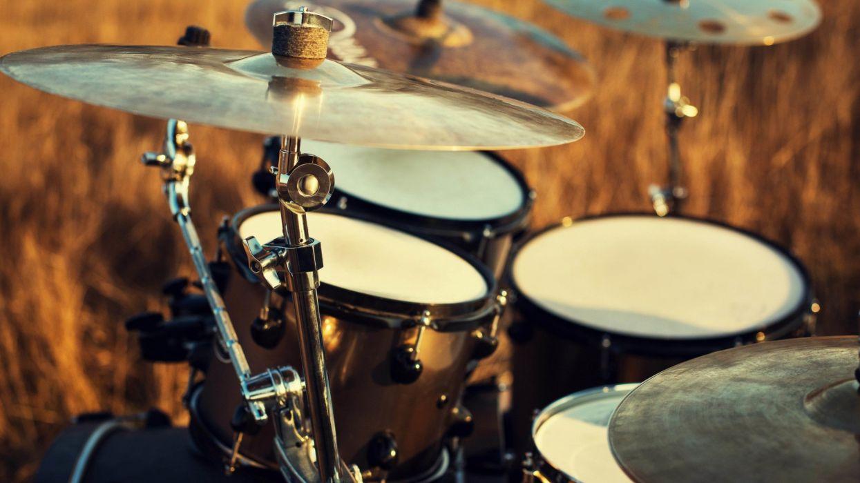 1245x700 Drum Set Wallpaper