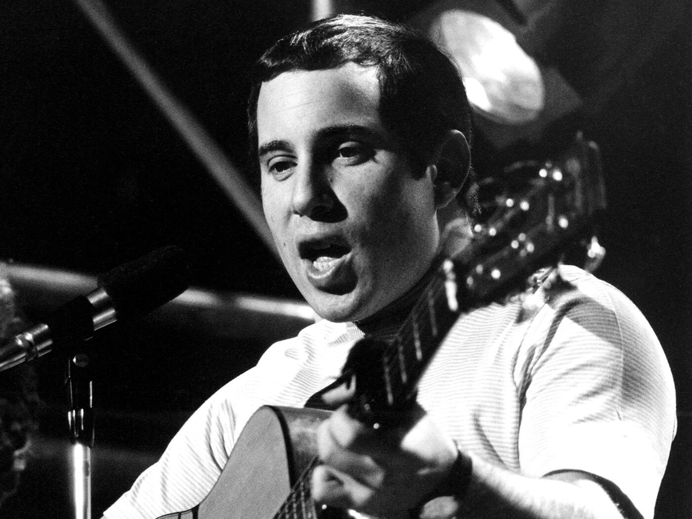 1400x1050 How to play chords like Paul Simon