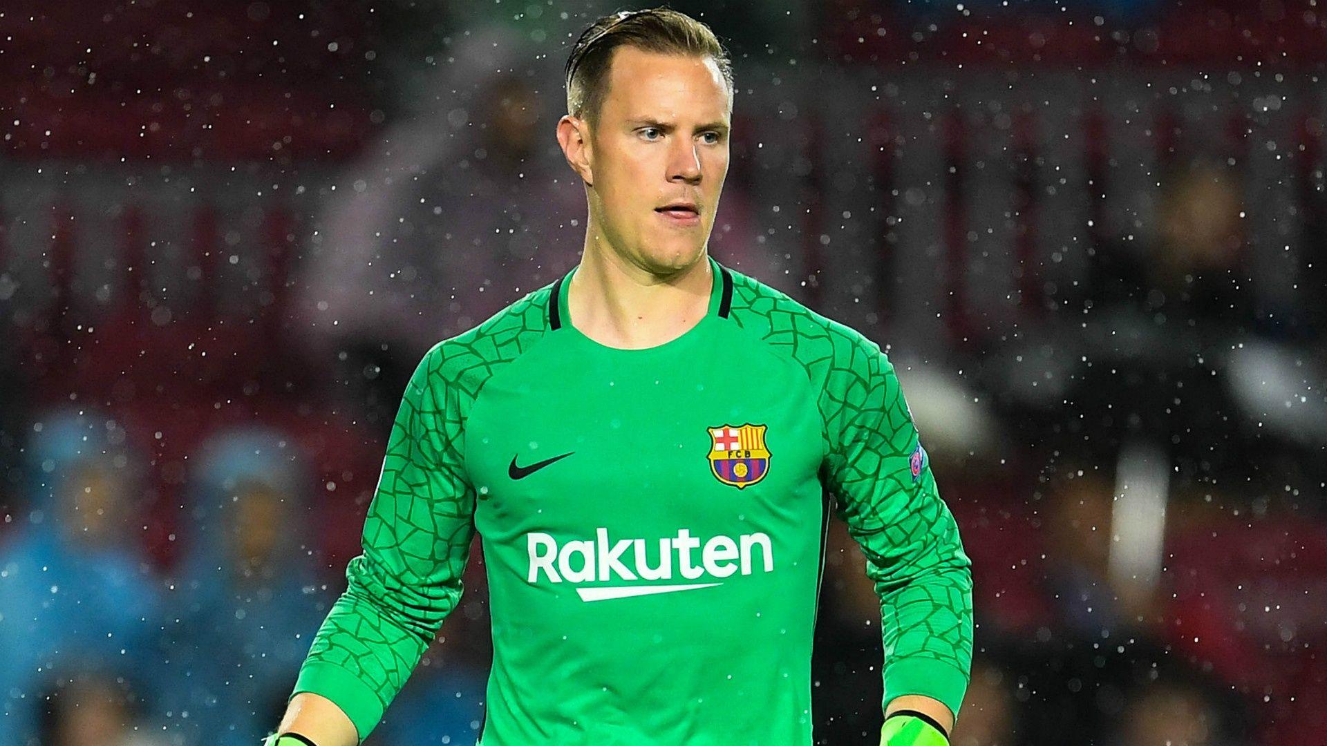 1920x1080 Iniesta hails 'splendid' Ter Stegen