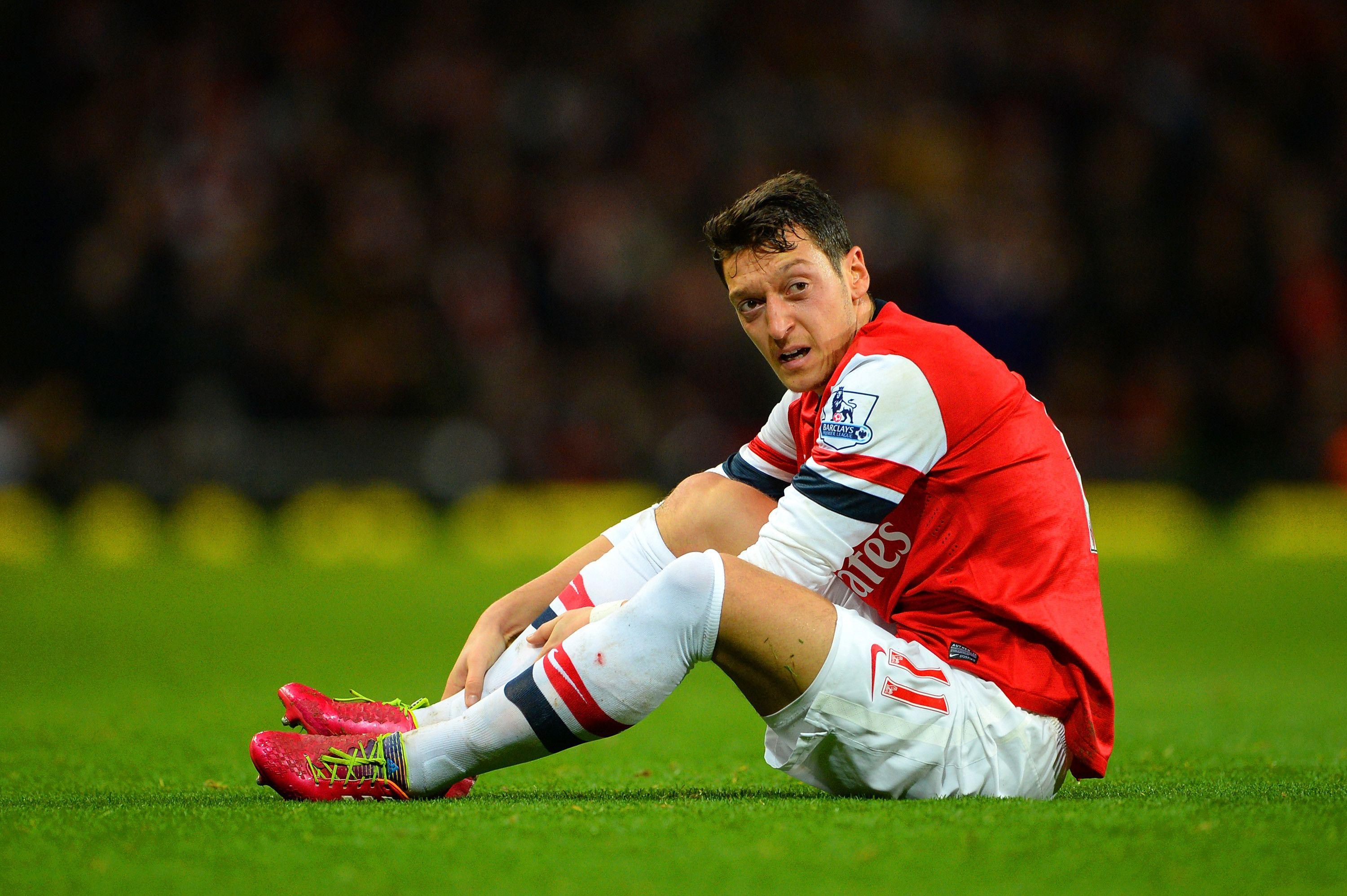 3000x1996 Mesut Ozil Wallpaper