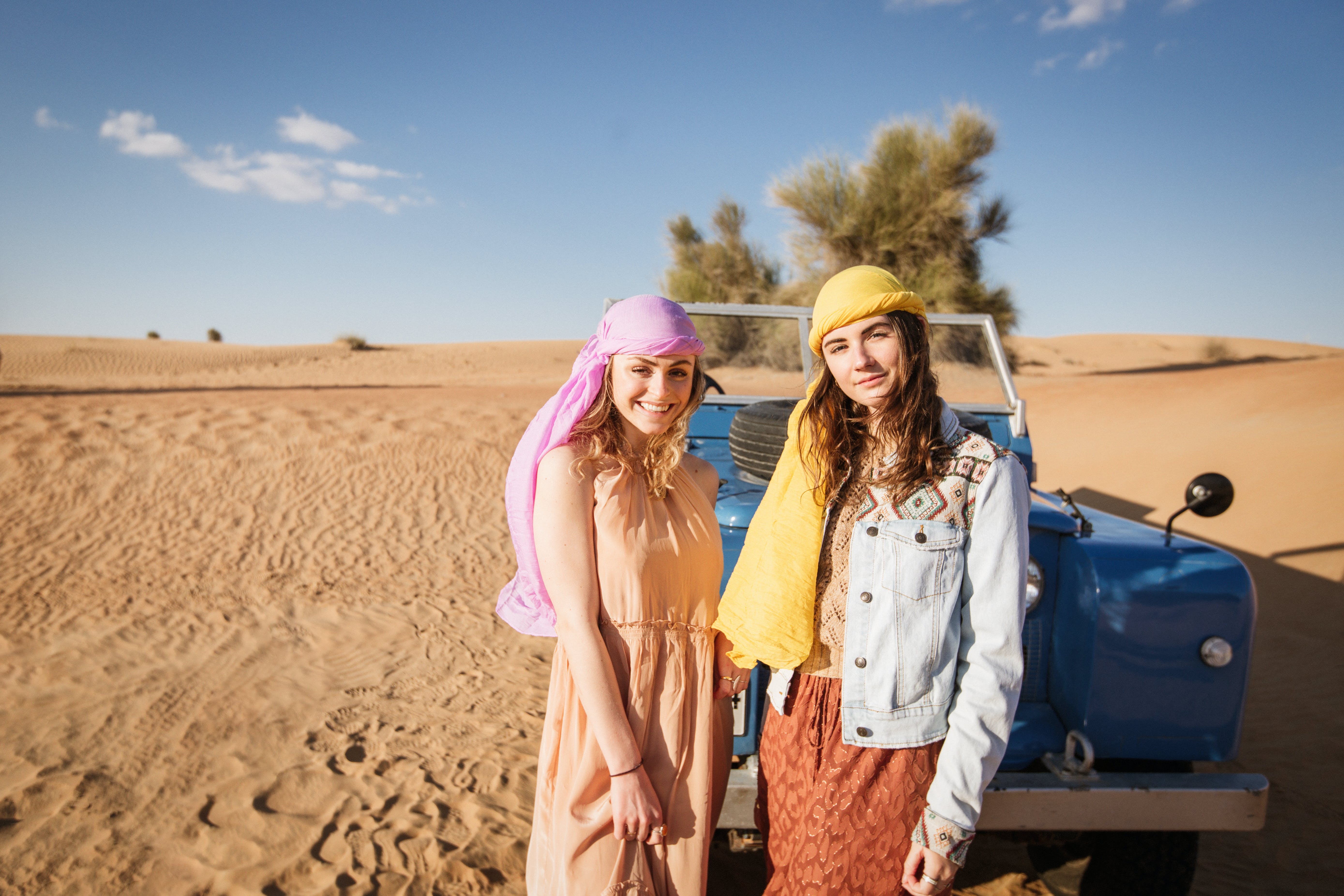 5555x3703 Dubai Desert Safari Photo, Download